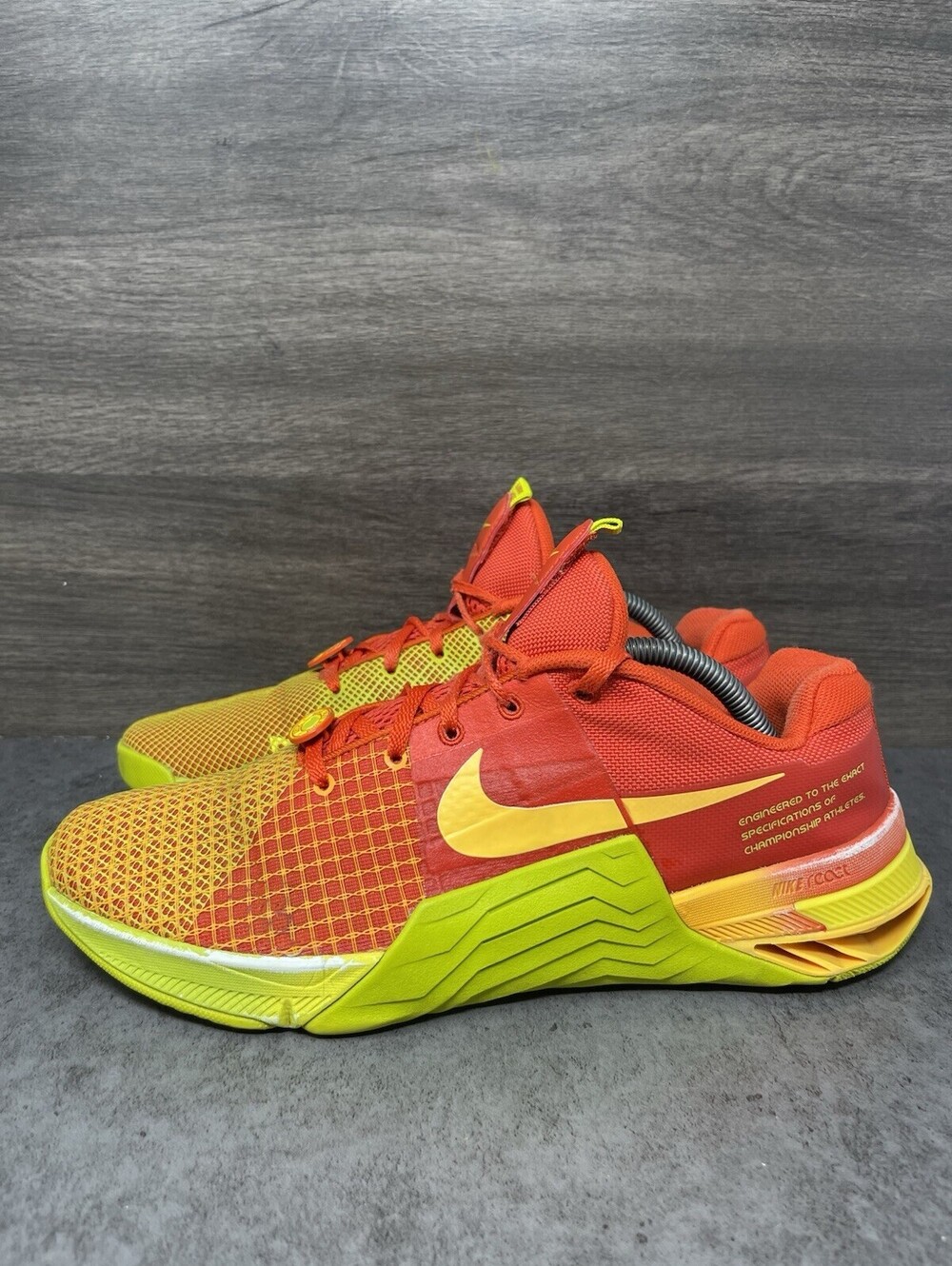 Nike Metcon 8 AMP Picante Red Mens Size 10 Training CrossFit Shoes DV9019-600